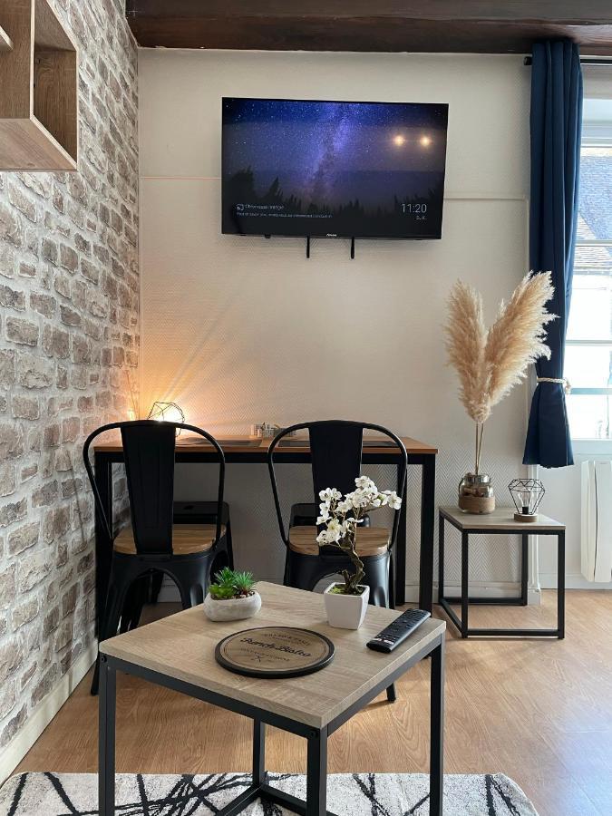 Cosy Studio - 50M Du Loing - Hyper-Centre Море-сюр-Луан Экстерьер фото